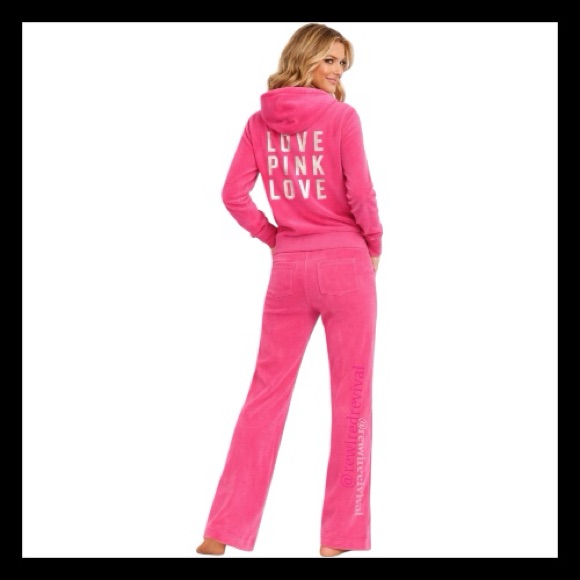 Vintage Bling Victoria’s Secret Pink “Love Pink” Pink Velour Set Size S/L